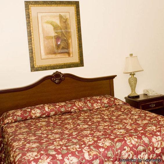 Hotel Colonie And 2*